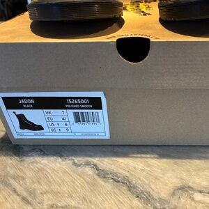 Dr. Martens - Jadon Smooth Leather